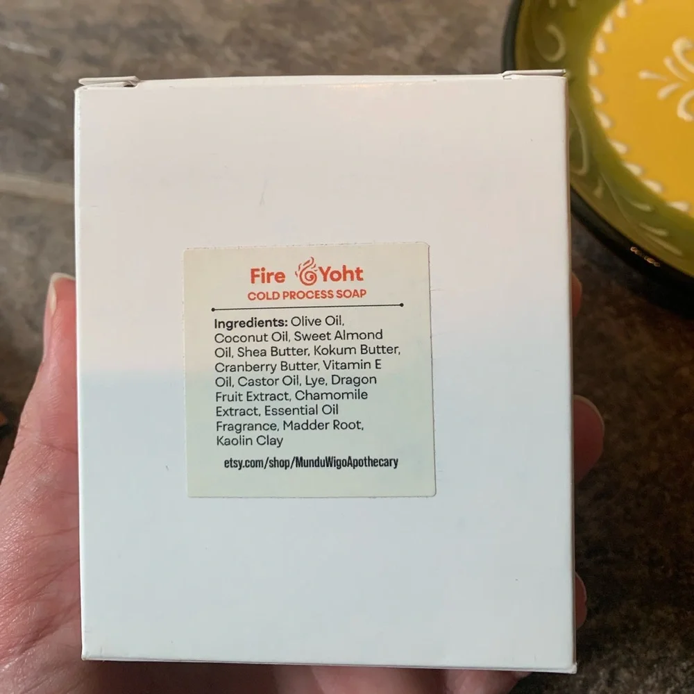 Crate&Barrel Decorative Plate and Soap Set